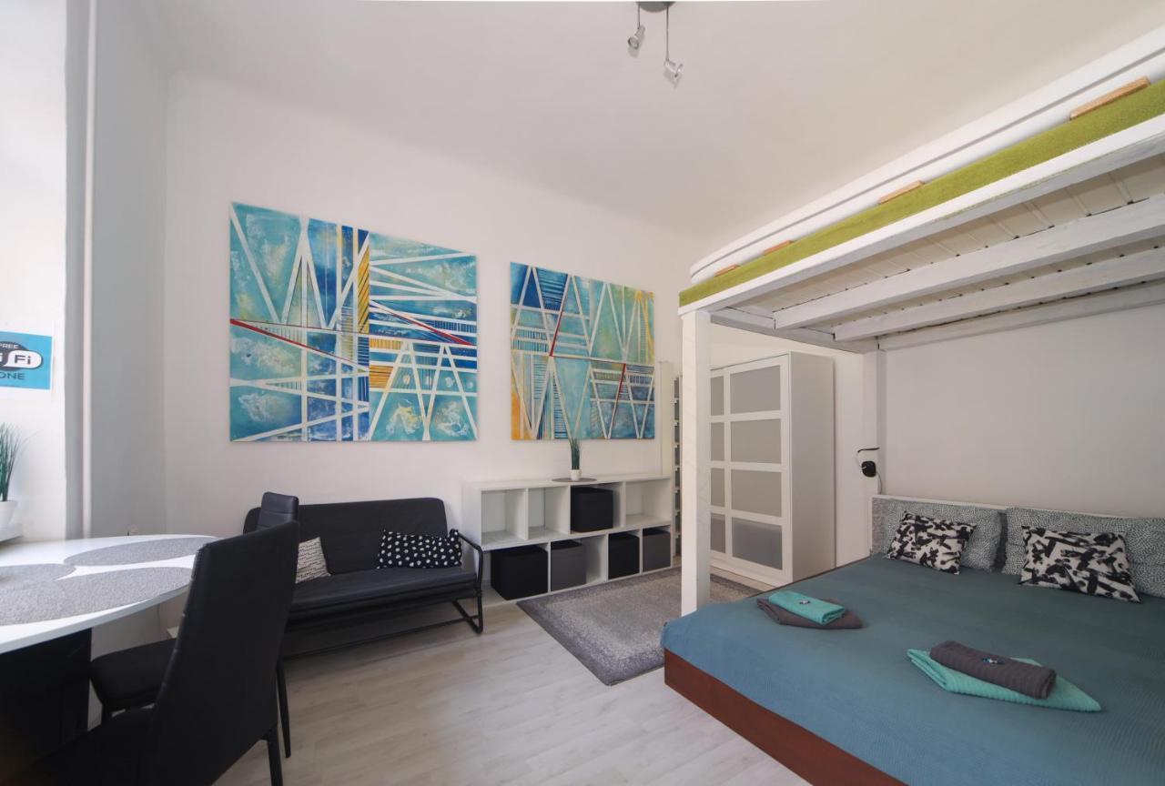 Renovated studio apartment Budapest Esterno foto