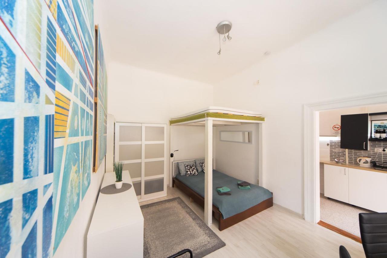 Renovated studio apartment Budapest Esterno foto