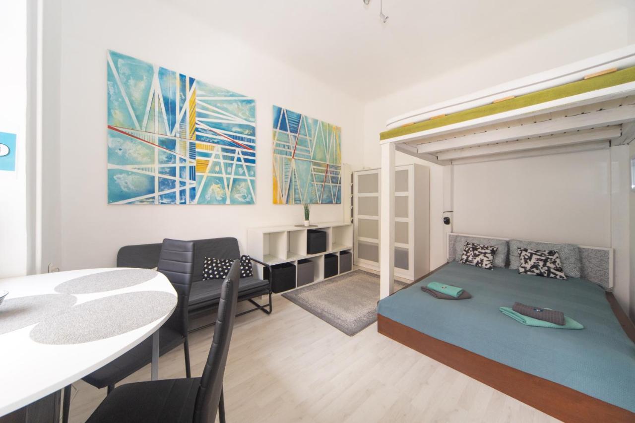 Renovated studio apartment Budapest Esterno foto